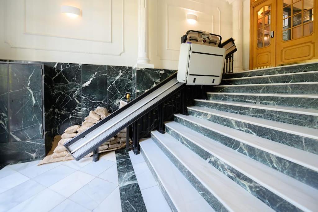 Appartement Encantador Apartamento Temporal Centrico Con Patio Privado Mpe51 à Madrid Extérieur photo